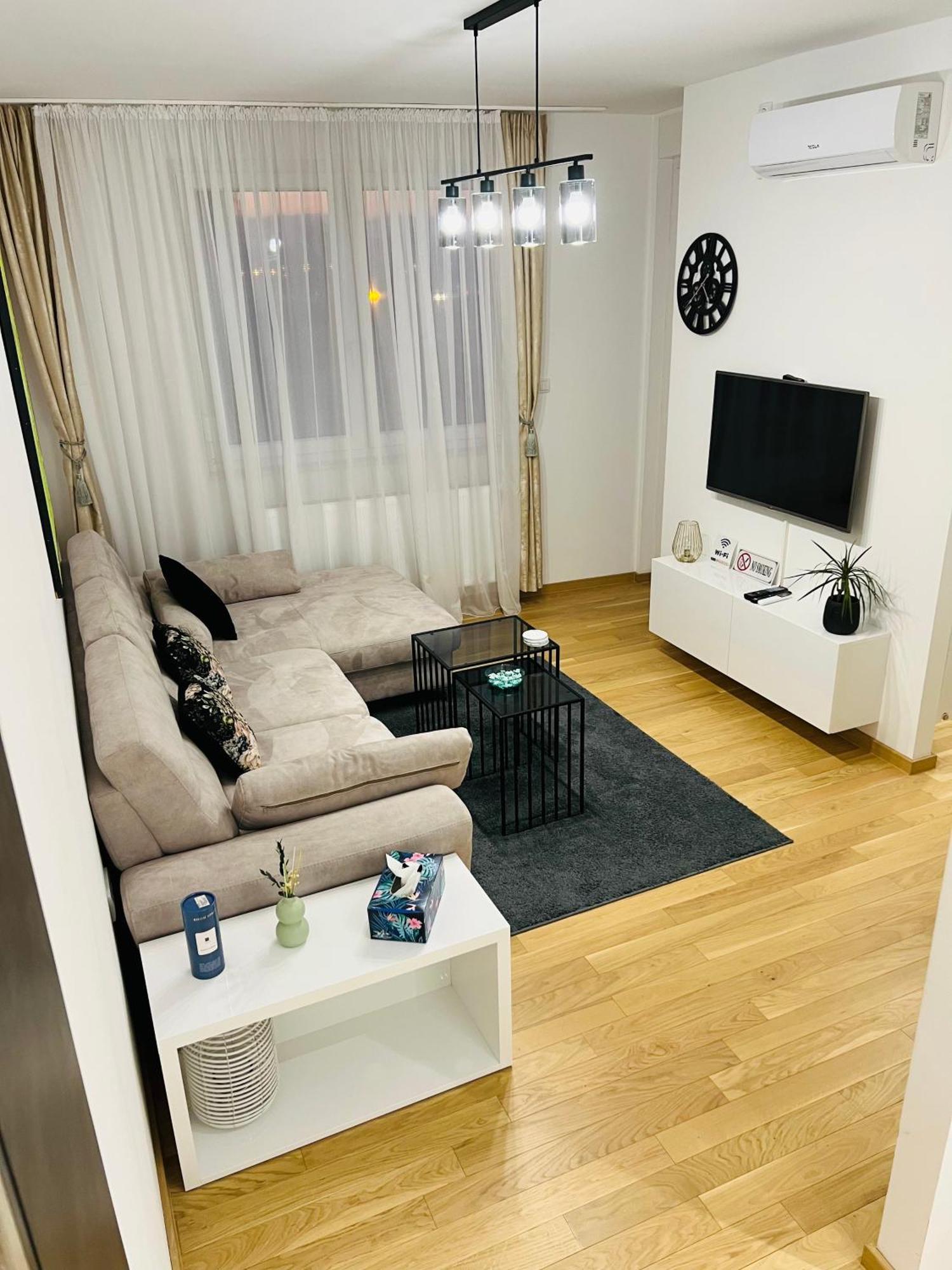 Apartman Ema Баня Лука Екстериор снимка